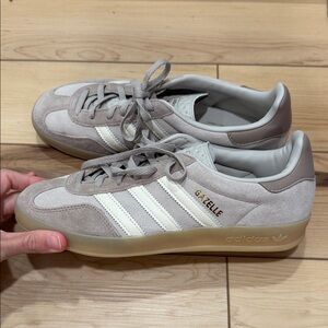 Adidas Gazelle Women’s Beige and White Sneakers